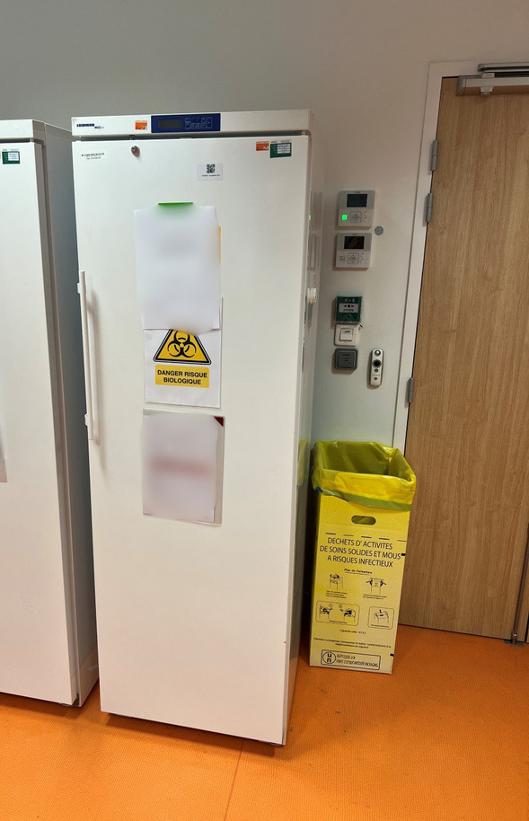 LIEBHERR LGex 3410 - Explosion-Protected Laboratory Freezer | 284L | EX-Proof